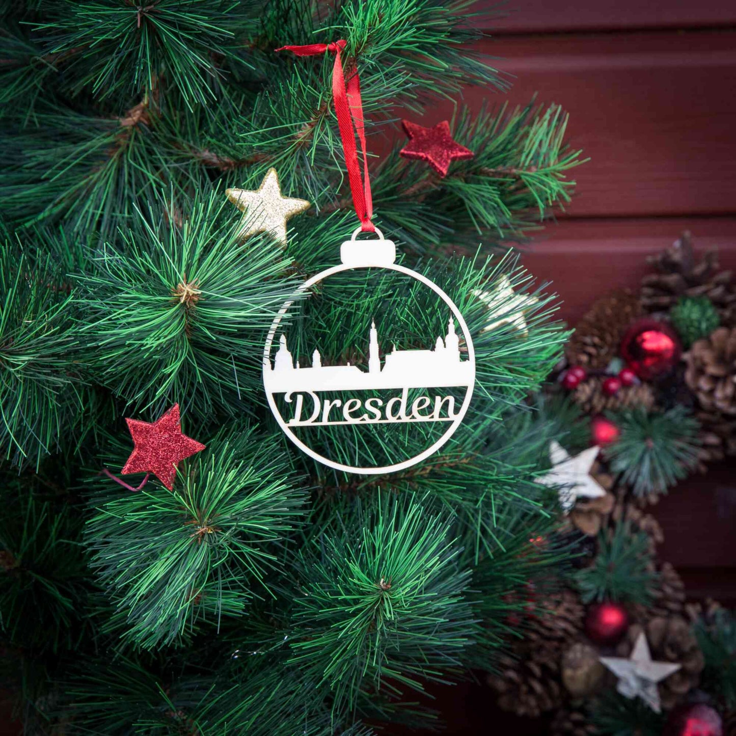 Weihnachtskugel aus Holz" ∅ 10 cm | Weihnachtsbaum Schmuck | Dresden Skyline | Weihnachtsdeko |  Christbaum