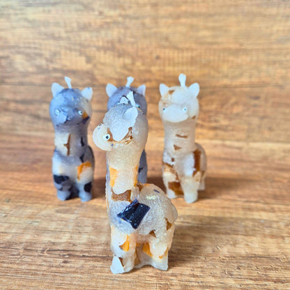 Alpaka Kerzen 4er Set – Handgemachte Tierkerzen aus Wachs | Deko & Geschenkidee