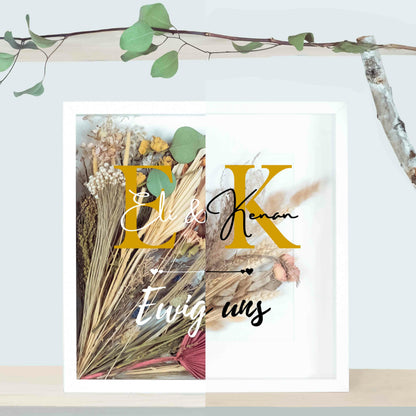 Brautstraußrahmen | Initialen | Personalisiert | Hochzeit | Blumen | Dried Flower | Erinnerung | Deko | Wanddeko