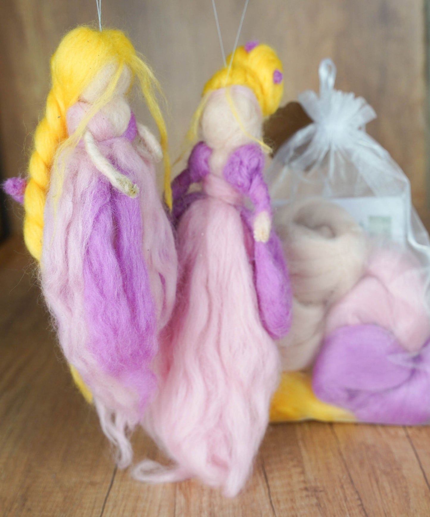 DIY-Bastelset: Feen filzen | Ein Set Für 2 Feen | Eisfee - Waldfee - Meerjungfrau