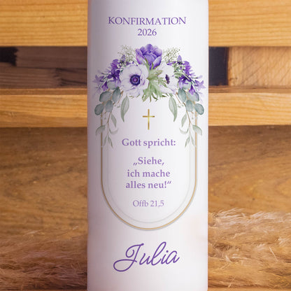 Konfirmationskerze personalisiert – modernes Blumendesign