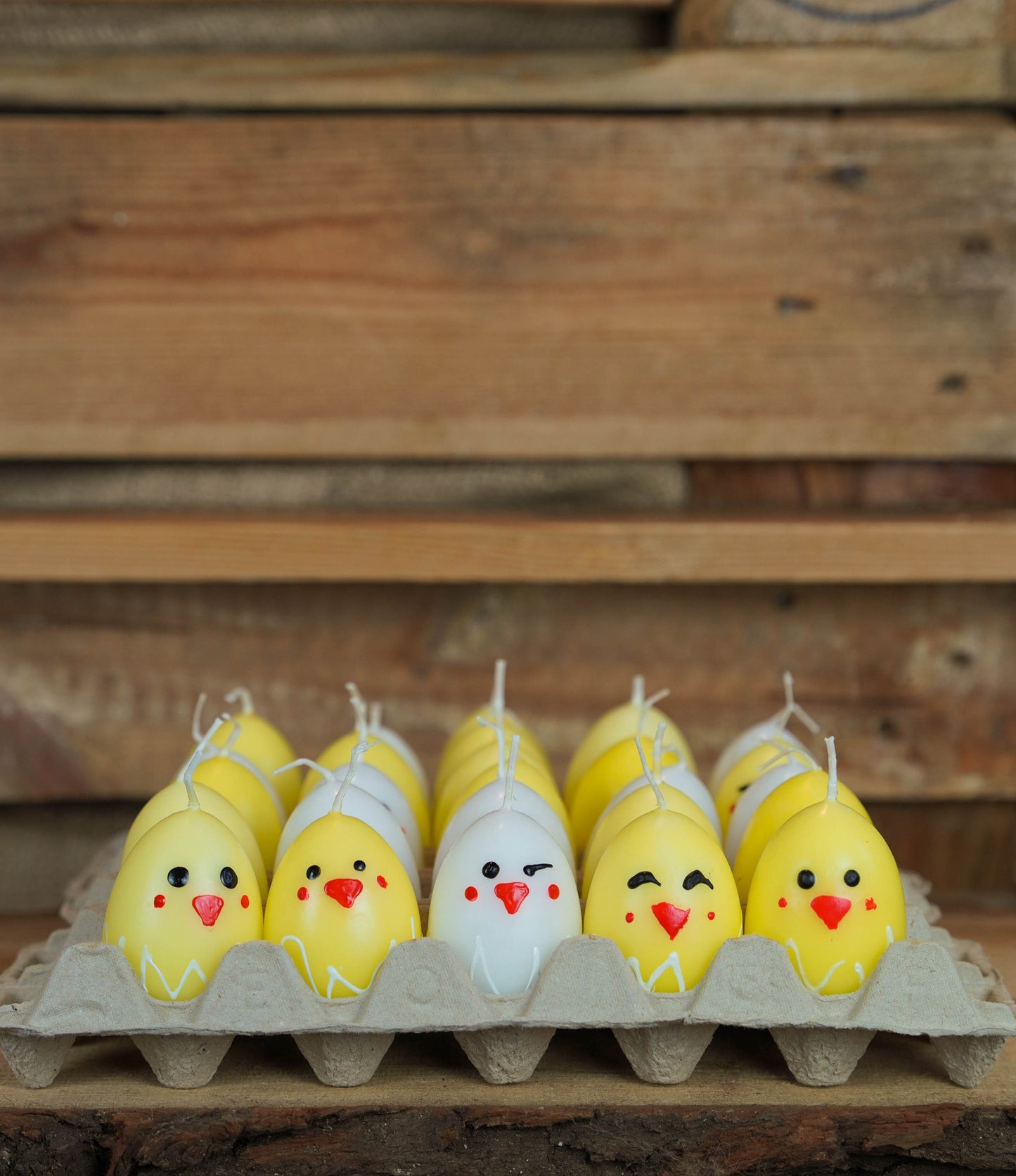 Osterei Kerze Küken | Eierkerze Bemalt | Osterküken | Handmade | Made In Germany | Ostern | Dekoration | Oster Geschenk | Osterdekoration
