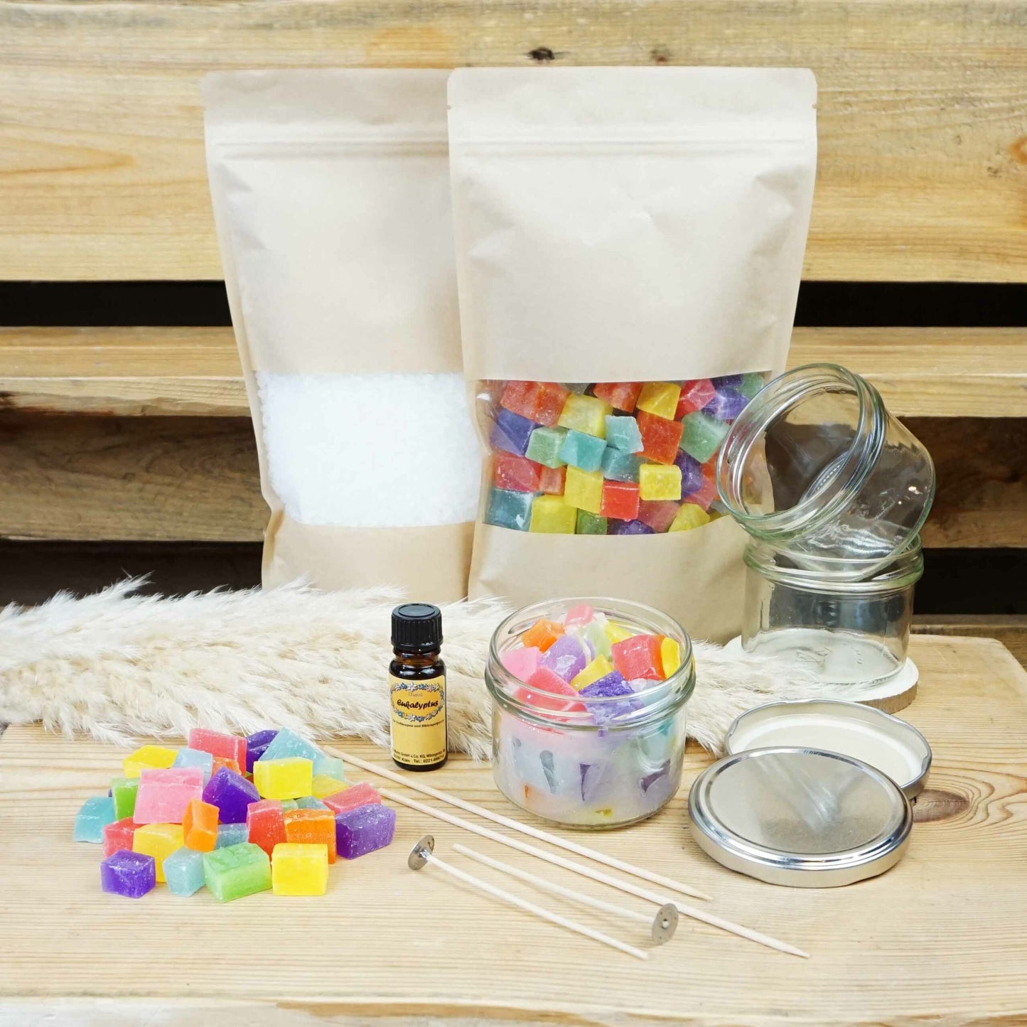 DIY-Bastelset: Duftkerzen selber machen – für 7 bunte Duftkerzen im Glas