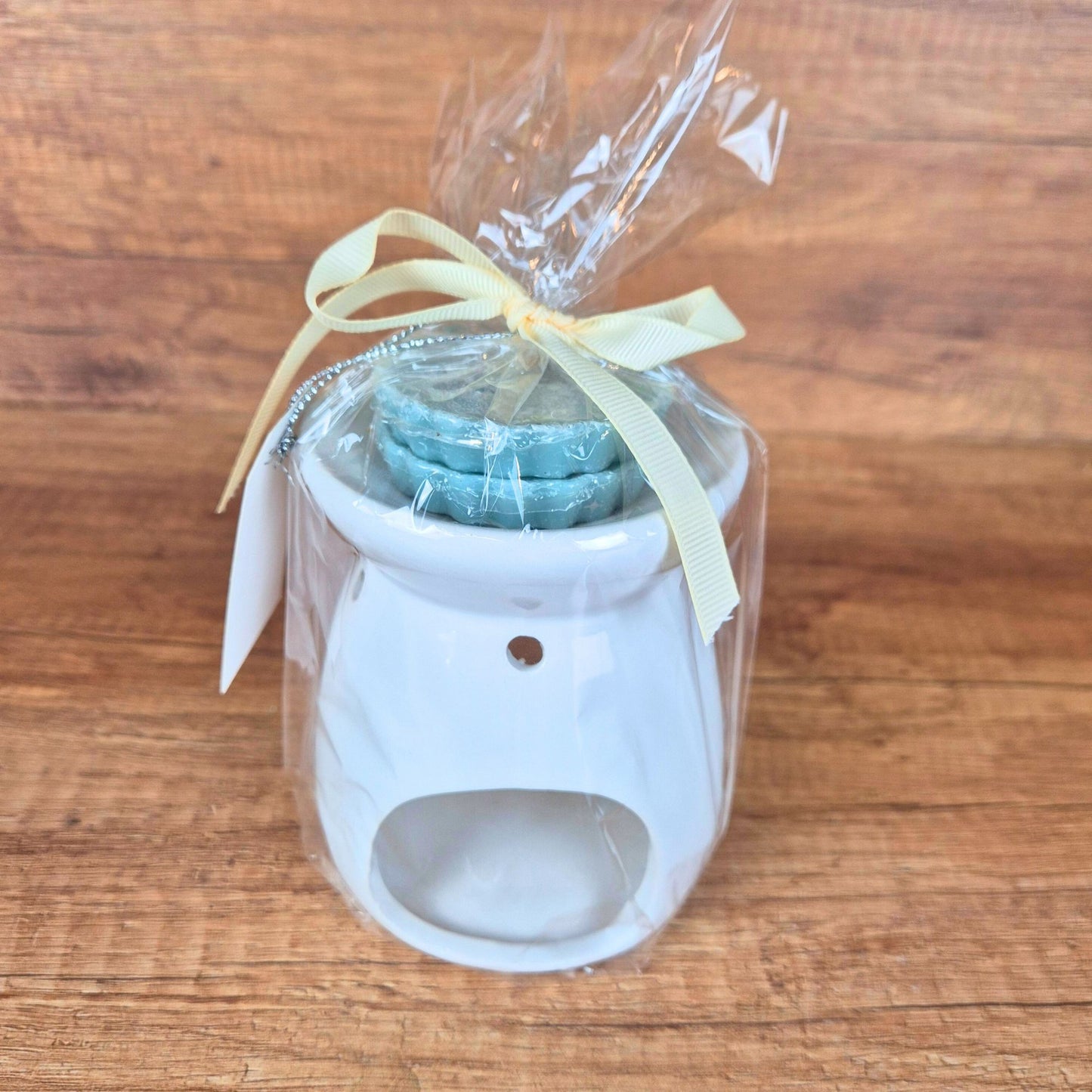 Duftlampe aus Keramik (weiß) | Aromalampe für Duftöle & Wachs Melts | Stilvolle Geschenkidee für Entspannung & Wohlfühlmomente