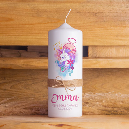 Schulanfangskerze Einhorn | Personalisierte Kerze zur Einschulung | 15–30 cm | Mit Name, Datum & Jutestrick