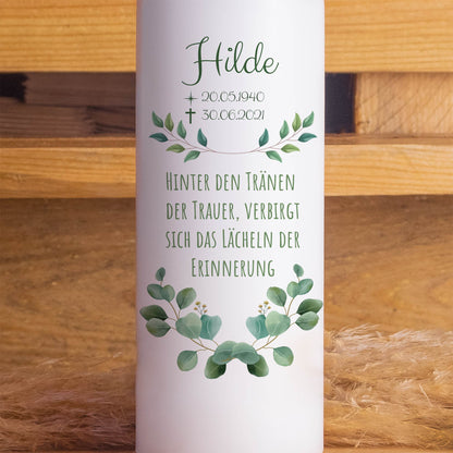 Trauerkerze Eukalyptus | 15 - 30 cm Höhe | Personalisierte Kerze | Gedenkkerze