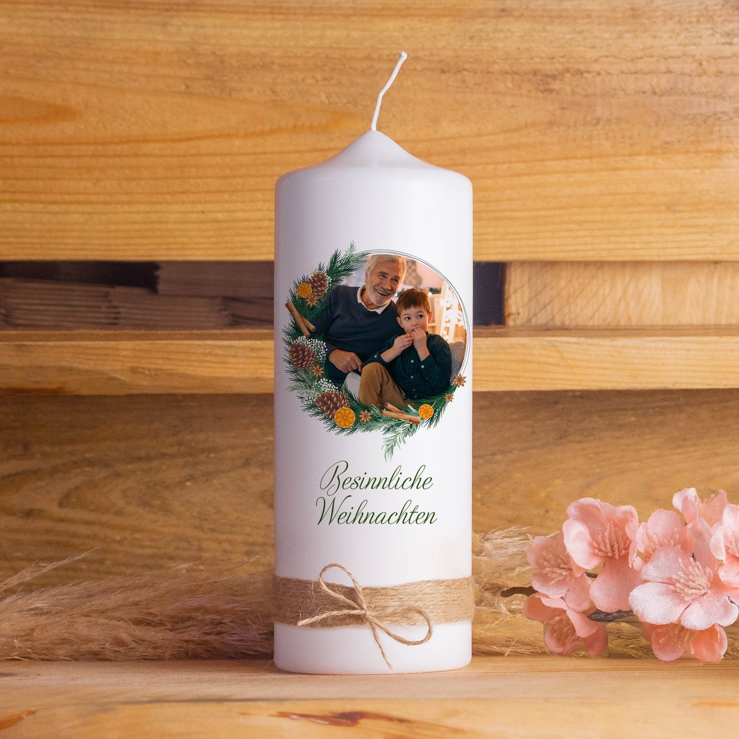 Fotokerze Weihnachtskranz | Weihnachtsgeschenk | 15 - 30 cm Höhe | Personalisierte Kerze |