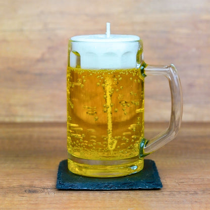 Witzige Bierglas Kerze mit Schaumkrone