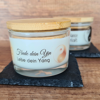DIY Duftkerzen Set „Yin & Yang“ | Kerzen im Glas selber machen | Ausgleichende Düfte: Lavendel & Citronella | inkl. Gläser, Sojawachs & Anleitung