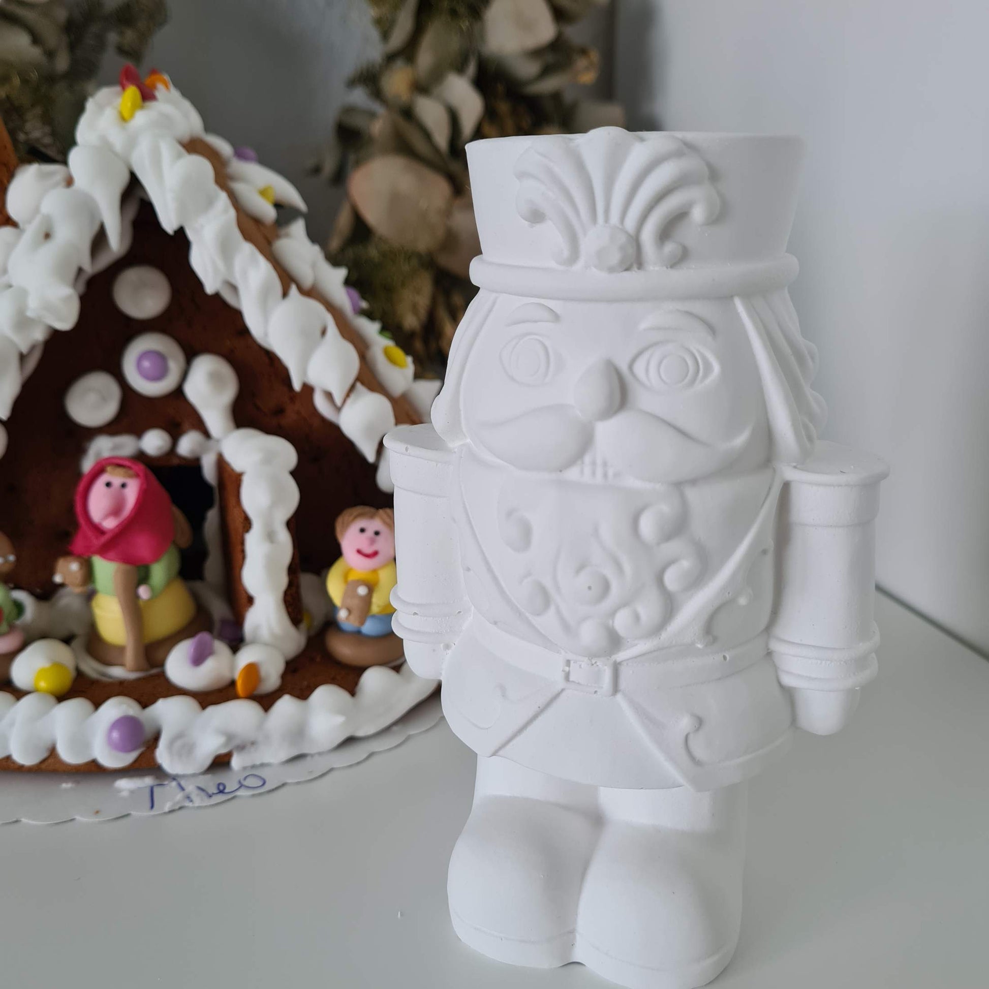 Teelichthalter Nussknacker 13 cm hoch | Bergmann mit Teelichteinsatz | Kerzenhalter Raysin | Kerzenständer | Taufkerze | Weihnachtliche