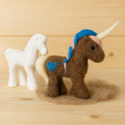 Bastelset Einhorn & Pferd filzen | DIY Filzset mit Wolle & Anleitung | Kreatives Geschenk für Kinder & Erwachsenee