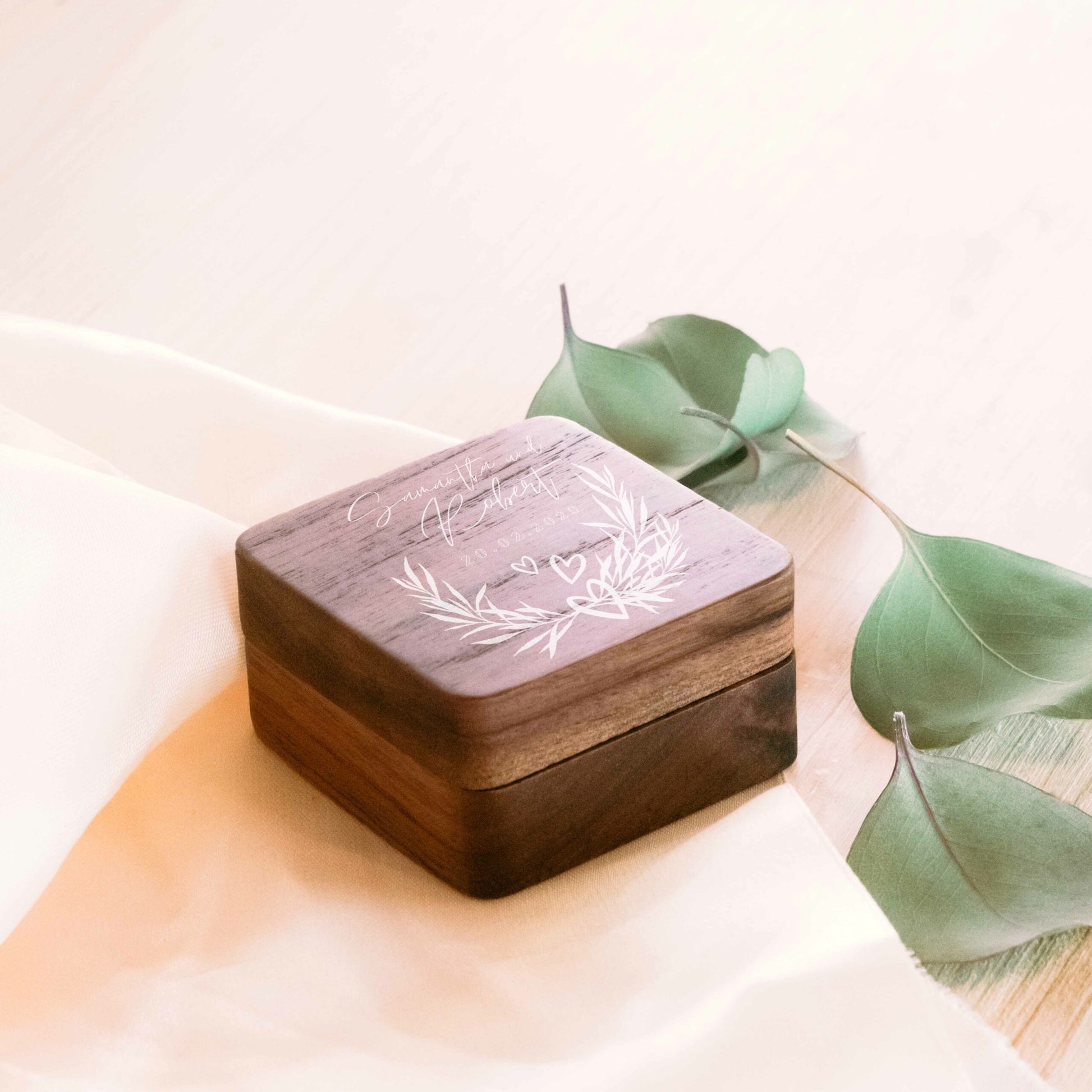 Ringbox Schlicht | Ringschatulle Hochzeit | Personalisierte Ringkiste | Mr &amp; Ms l Standesamt | Aufbewahrung l Trauung l Verlobung