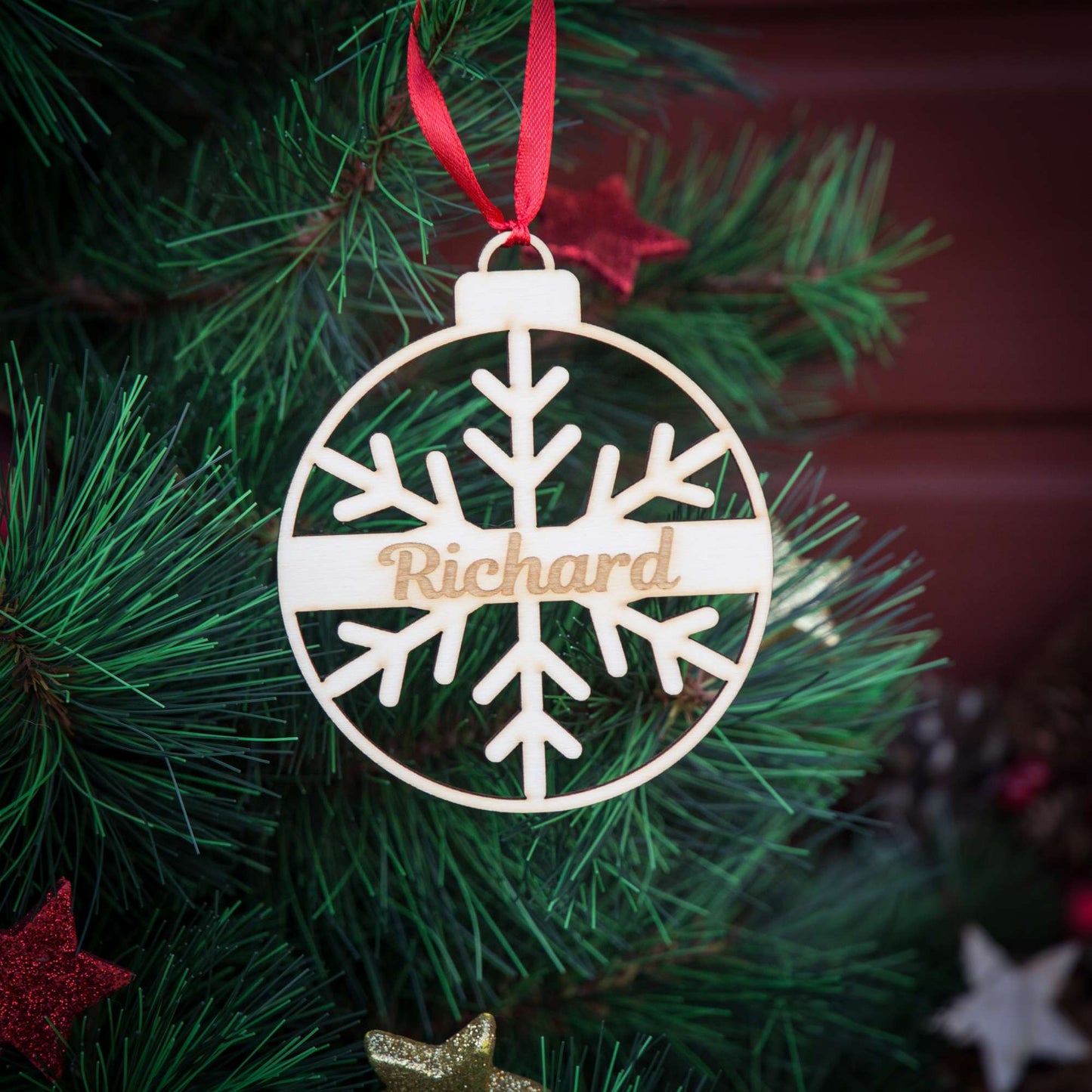 Weihnachtskugel aus Holz personalisiert mit Namen "Schneeflocke" ∅ 10 cm | Weihnachtsbaum Schmuck | Weihnachtsdeko |  Christbaum