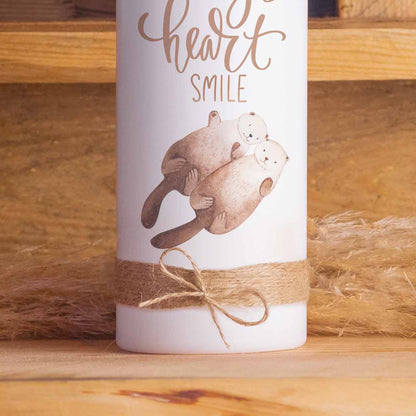 Romantische Valentinstagskerze mit Otter-Motiv | Liebevolles Geschenk für Partner & Jahrestag
