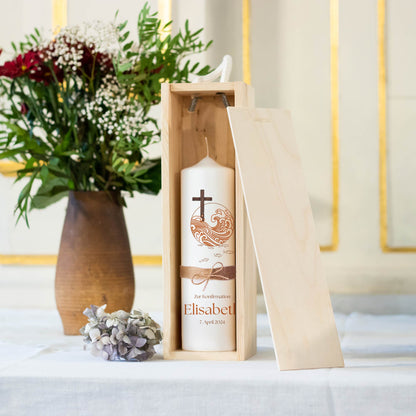 Konfirmationskerze "Welle" – Personalisierte Kerze zur Konfirmation mit Name & Datum | Christliches Geschenk | Made in Germany | 15–40 cm