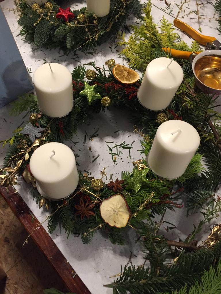 Adventskranz selber machen