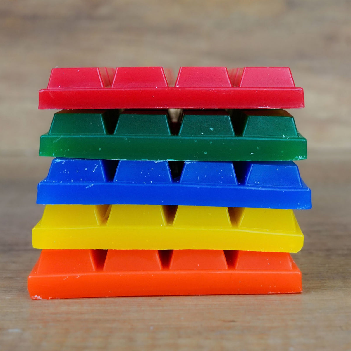 Wachswürfel Bunter Mix – 5 Wachstafeln in Gelb, Orange, Rot, Blau und Grün zum Kerzengießen