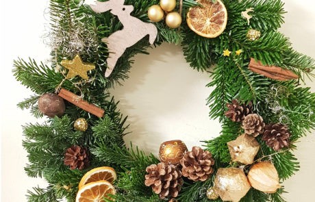 Workshop Adventskranz Weihnachten Mädelsabend Dresden Moritzburg Weihnachtsfeier