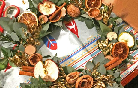 Workshop Adventskranz basteln Mädelsabend Dresden Moritzburg