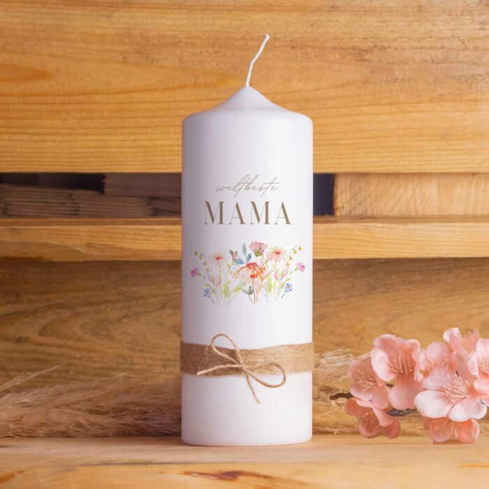 Handgemacht Wachs Kerze Stumpenkerze Bedruckt Spruch Geschenk für Sie Geschenk für Freundin Kerze Vegan Nachhaltig Love Muttertagsgeschenk Muttertagssprüche Muttertagsgrüße Muttertag Kerze Mama Geschenkidee Frau oma blumen schlicht kleine schöne geschenke personalisierte geschenke-Muttertagskerze-Blume-Strick