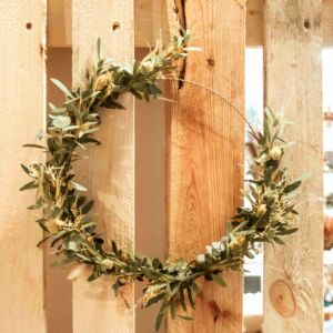 Eukalyptuskranz Eukalyptus Kranz binden Workshop Dresden Trockenblumenkranz Dried Flower Selber machen Kurs Teilnehmer Erwachsene Pampasgras Boho Eukalyptuskränze Kränze binden Kurse Eukalyptuszweig 1